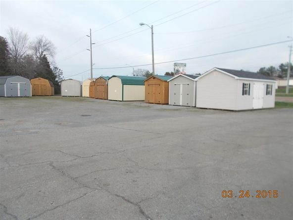 1102 N Congress Pkwy, Athens, TN 37303